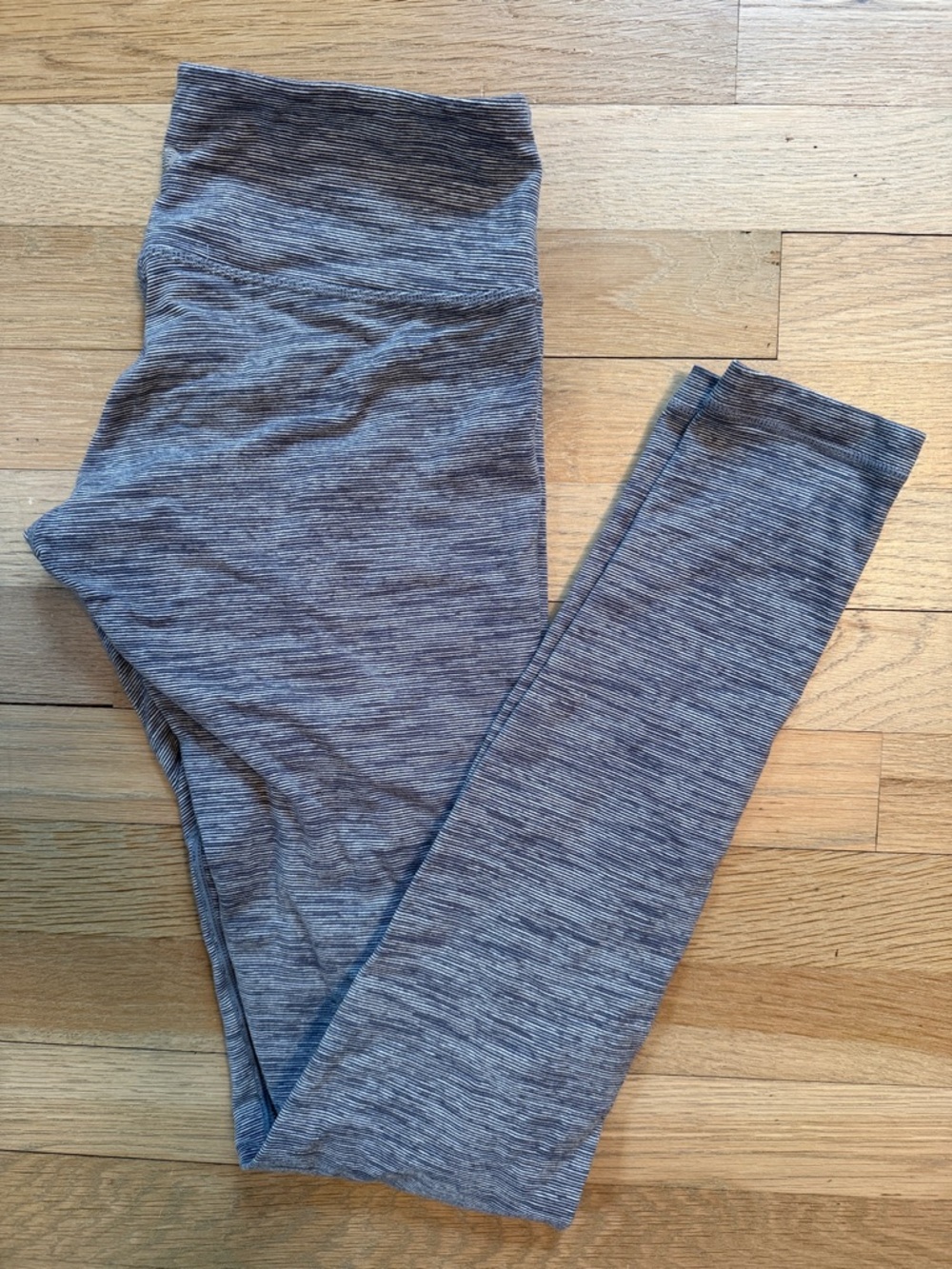 lululemon athletica Heathered Gray stripe Mid-Rise Leggings